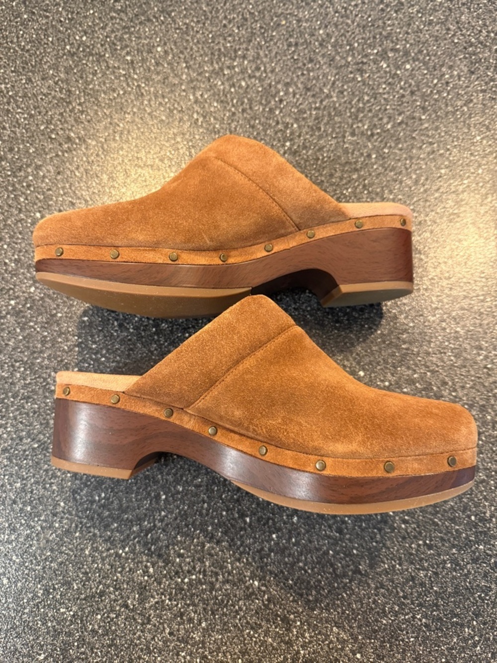 Women’s Vionic Chestnut Suede Slip-On Mule Clogs - size 7 - Picture 5 of 5